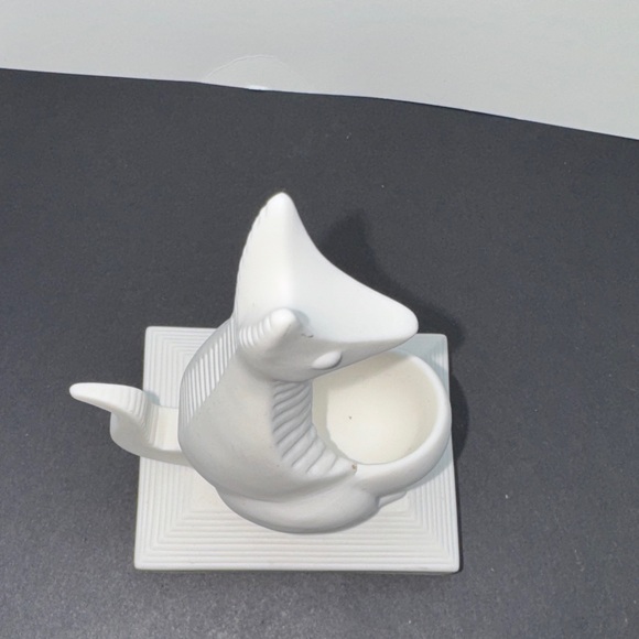 Jonathan Adler Kangaroo Match Strike White Ceramic - Picture 9 of 9